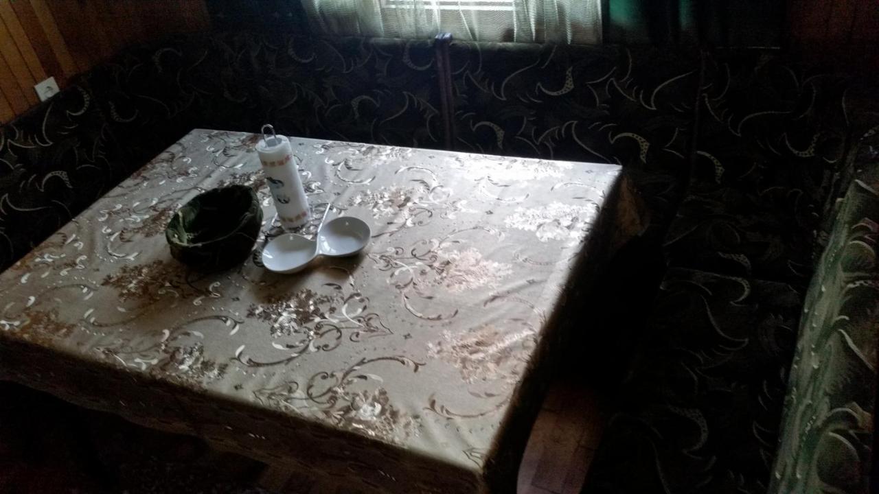 Villa In ティビリシ エクステリア 写真
